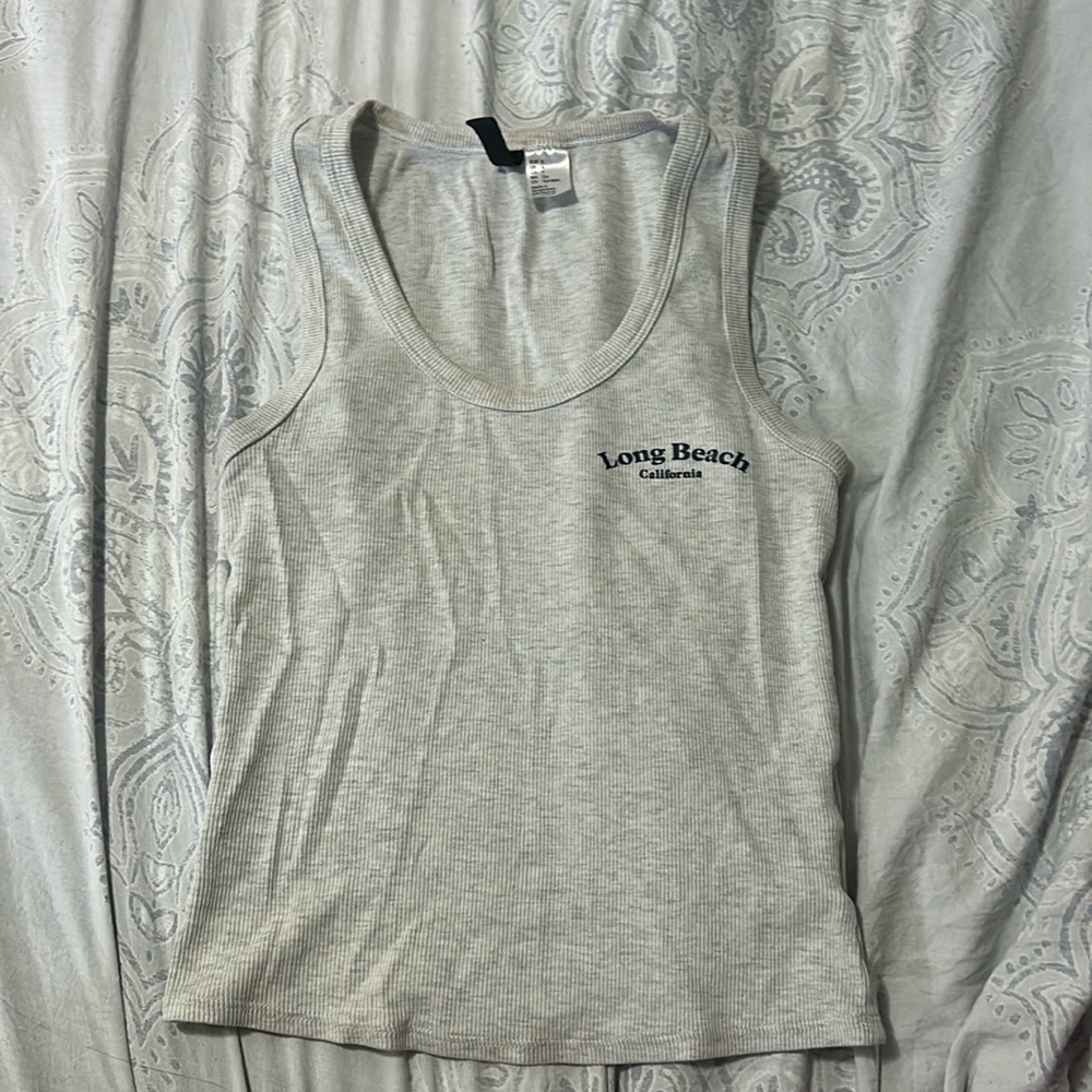 ☀️h&m/divided long beach cali racer back tank